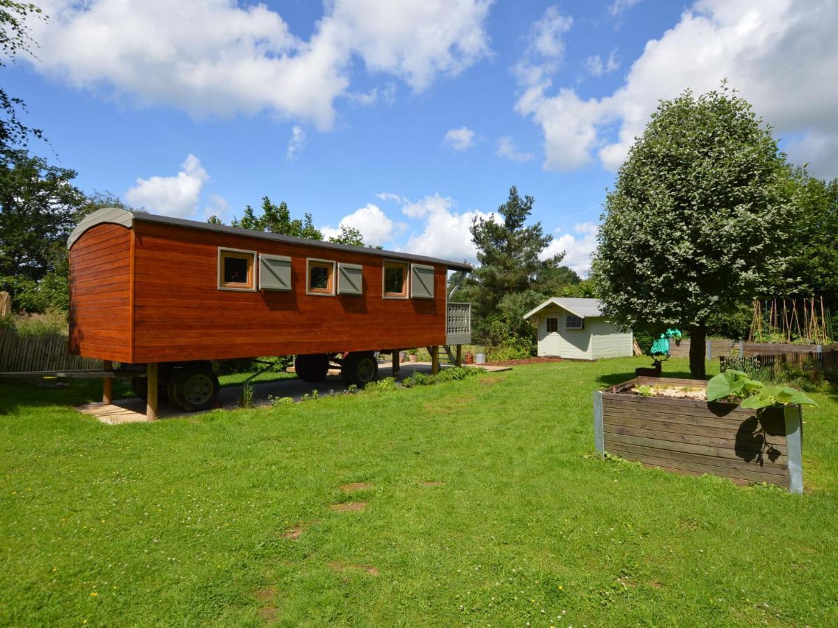Charming Holiday Home In Malmedy With Sauna Szoba fotó