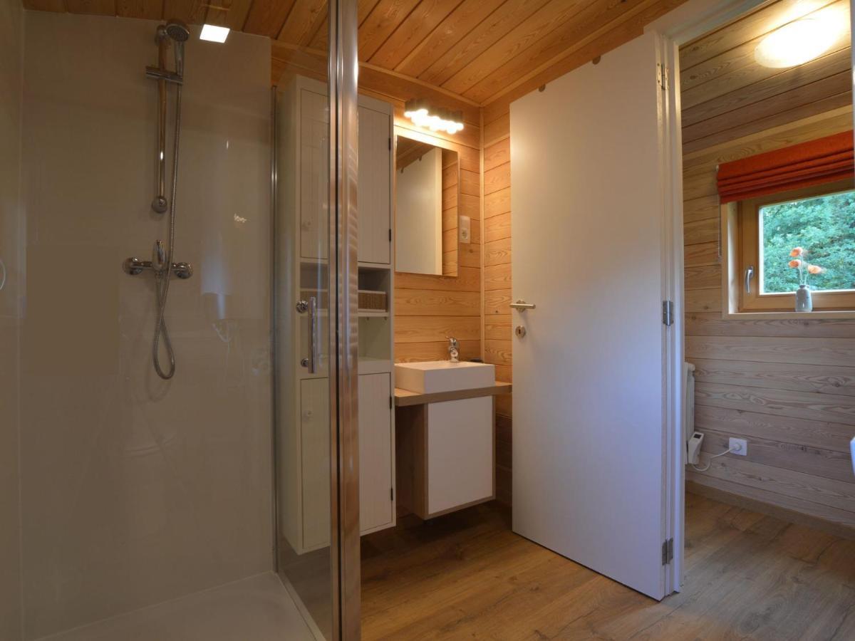 Charming Holiday Home In Malmedy With Sauna Szoba fotó